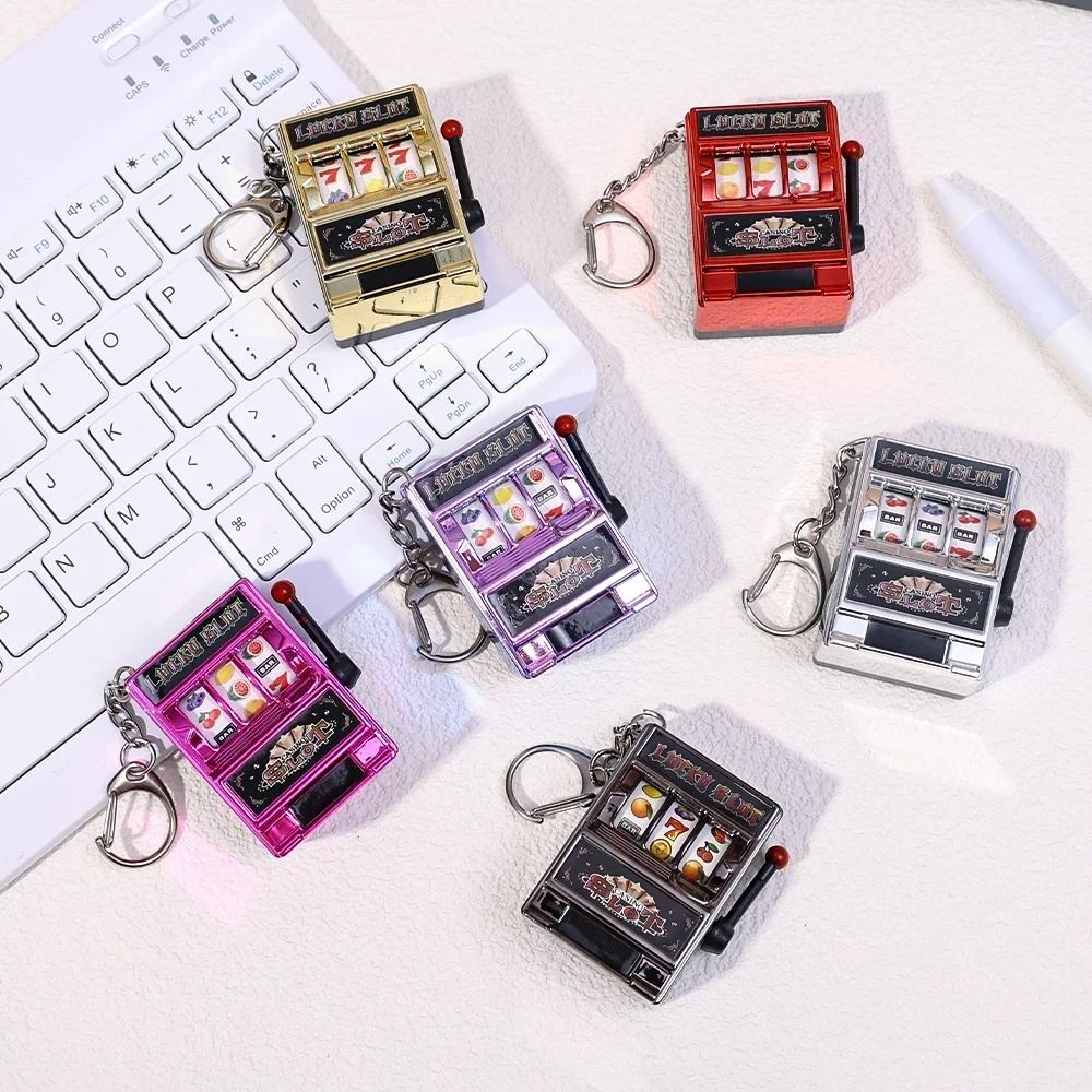 Retro Stress Reliever Keychain - огляд і ціна Fruit Slot Machine