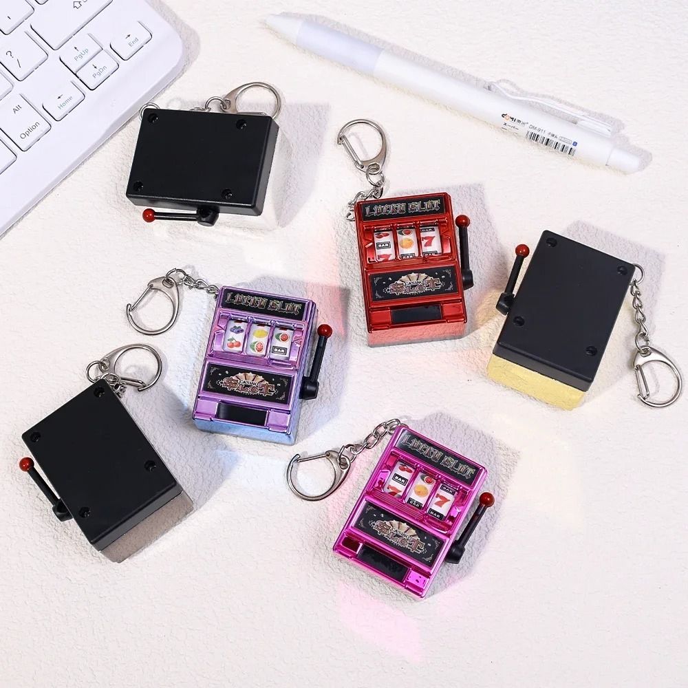 Retro Stress Reliever Keychain - огляд і ціна Fruit Slot Machine